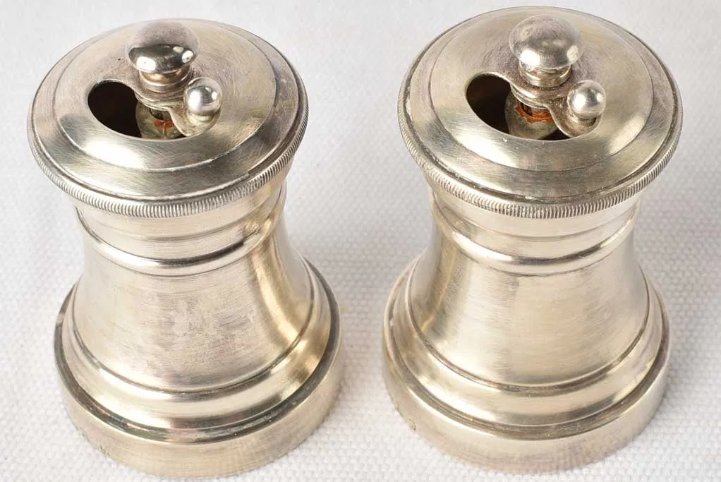 Art deco salt & pepper shakers - Ercuis