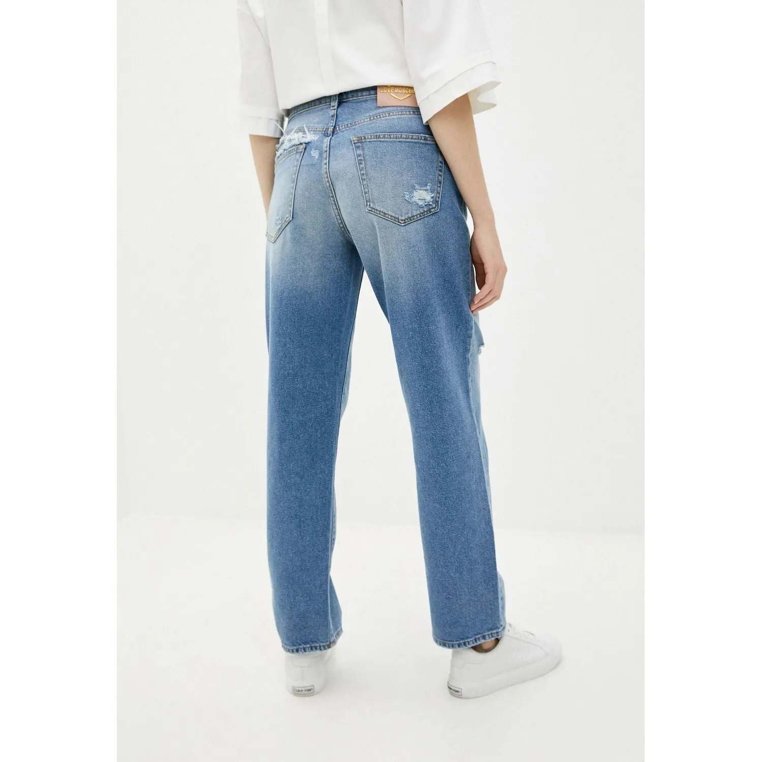 Chic Distressed Love Moschino Jeans