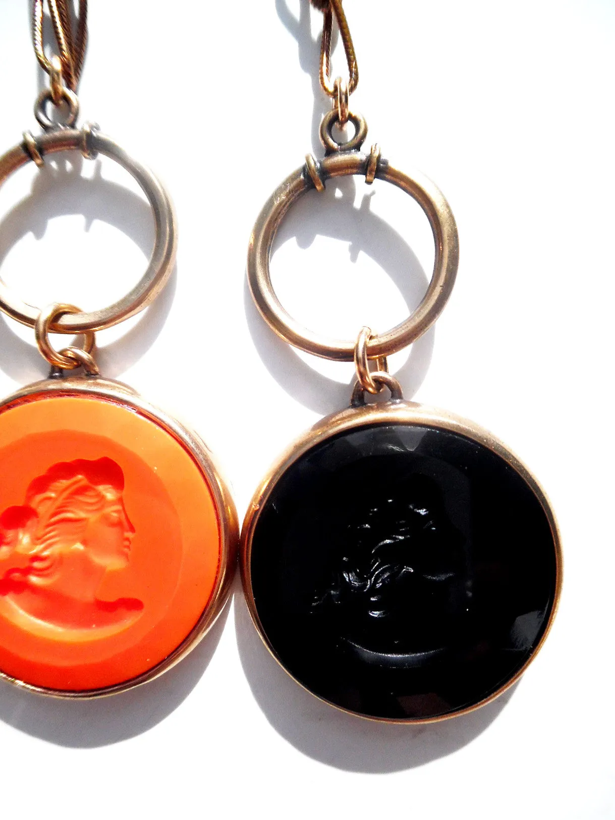 Necklace Intaglio Double Long Chain Black Coral Ivory