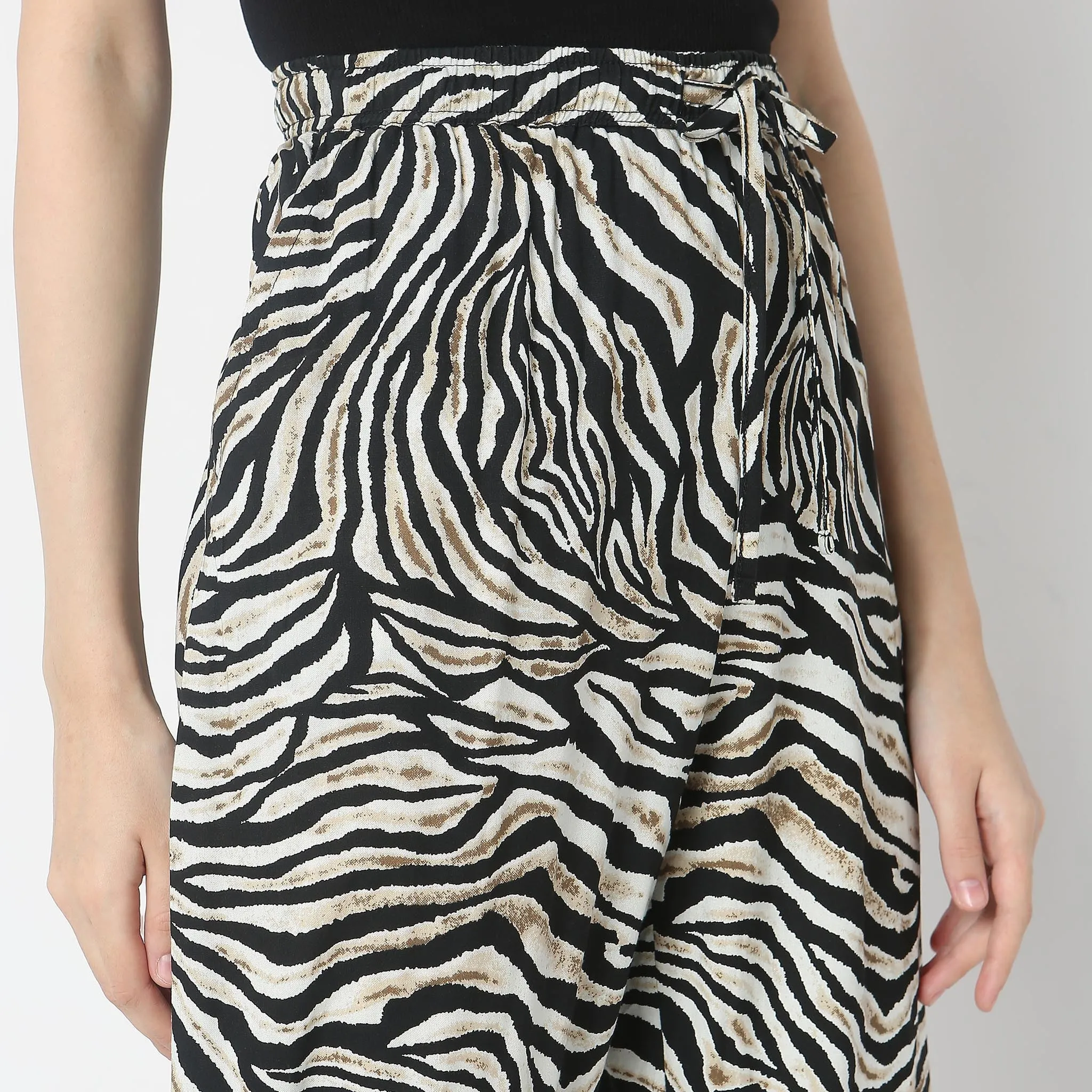 Regular Fit Animal Print Mid Rise Lounge Joggers