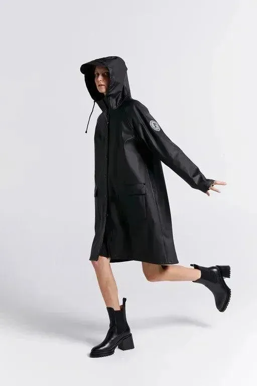 Runaway Long Raincoat | Black