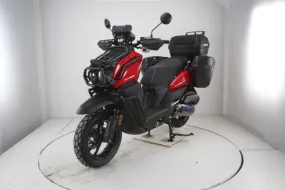 Vitacci Tank 200 EFI DLX.  Fuel Injected 168cc, 13 inch Rims,  Heavy Duty Saddle Bags and Luggage box, Electric Start, CA Legal